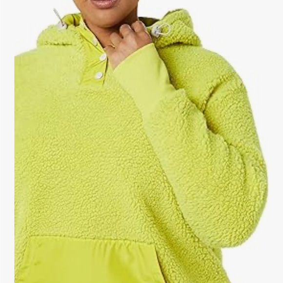 Amazon Essentials Womens Bright Green Teddy Fleece Quarter Button Hoodie Sweater - Picture 4 of 6